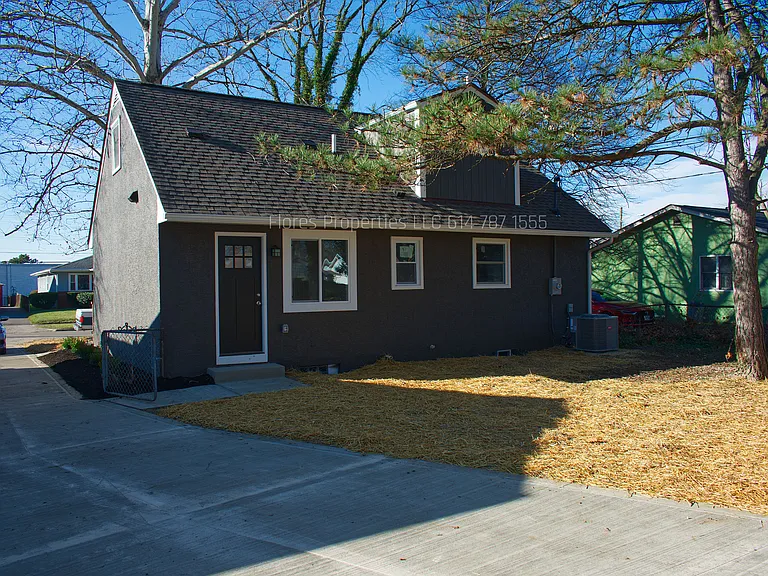 3762 Beulah Rd — Photo 2