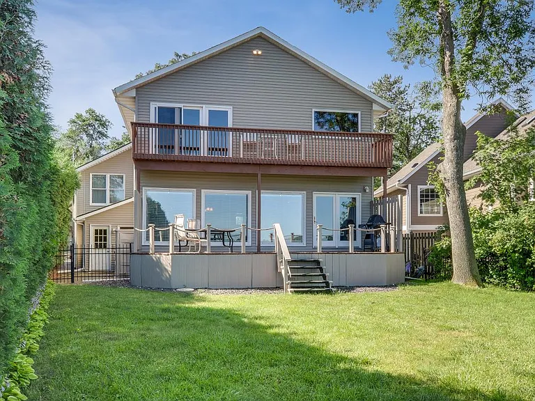 16926 Grays Bay Blvd — Photo 15