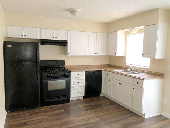 2nd image of 7319 Sequoia Dr