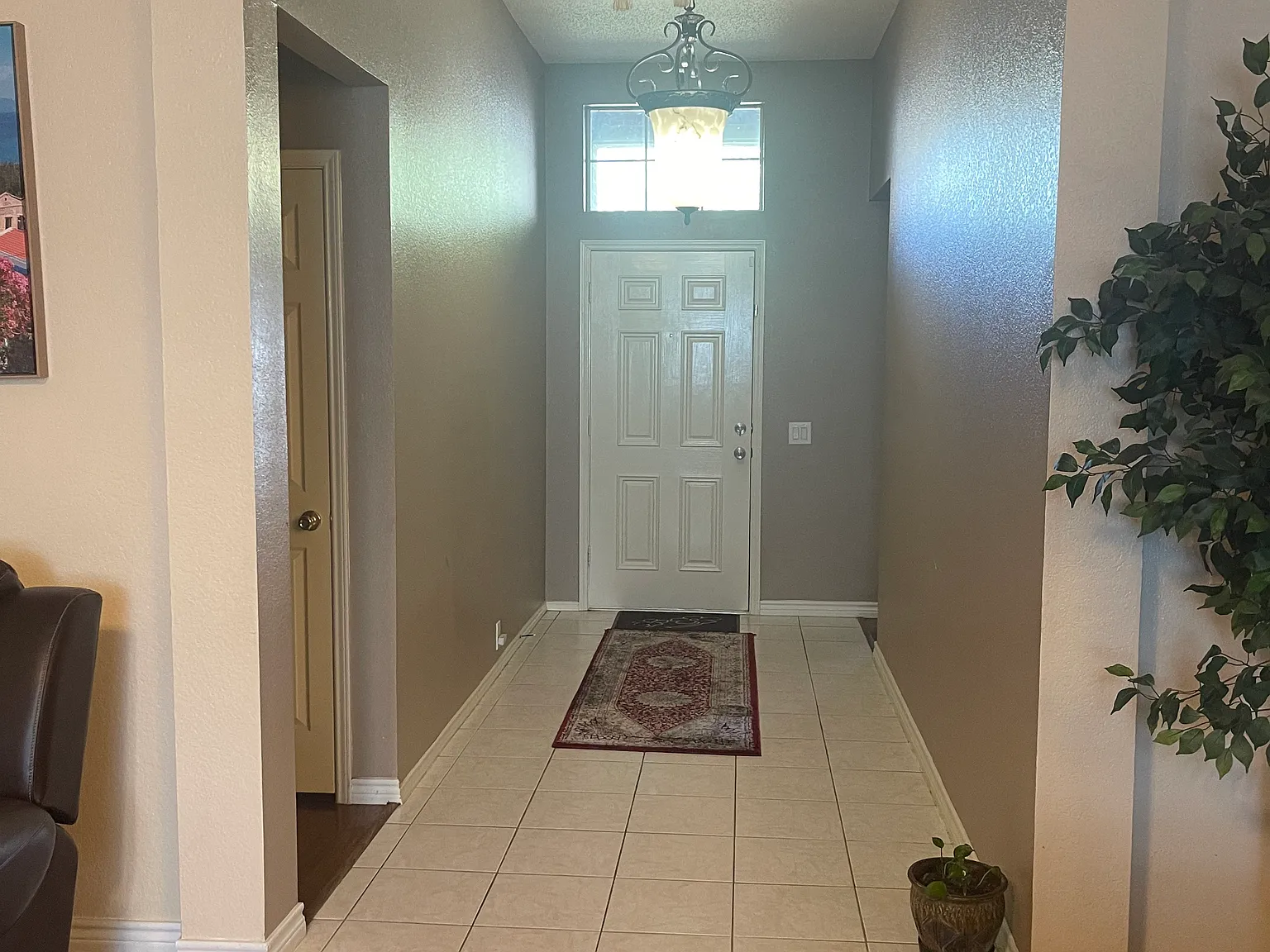 3 bed, 1432 sqft, $2,295 — Photo 3