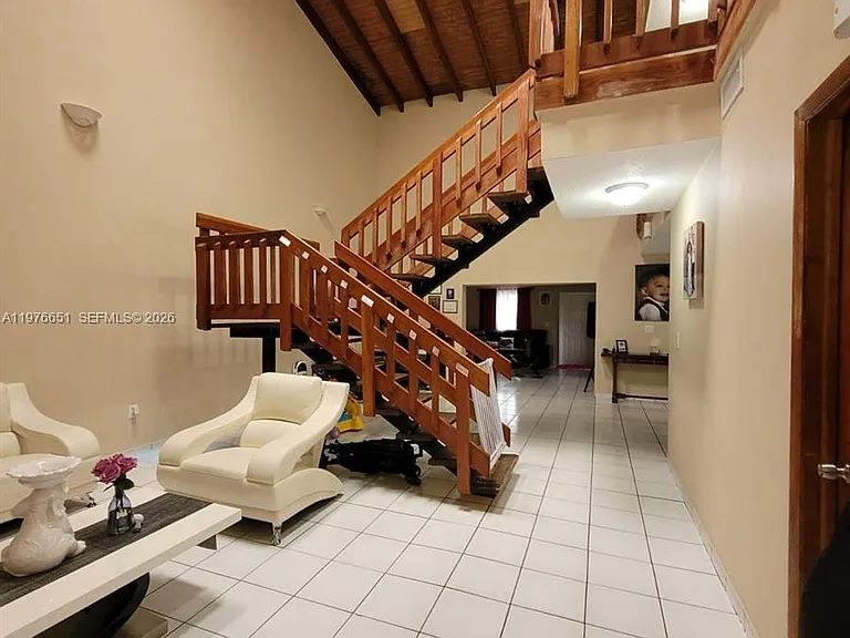 10932 SW 25th St — Photo 3