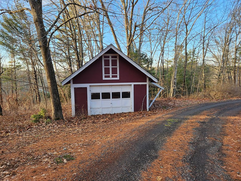 2nd image of 0 Wallis Lane