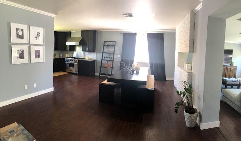 1st image of 23330 Victory Blvd