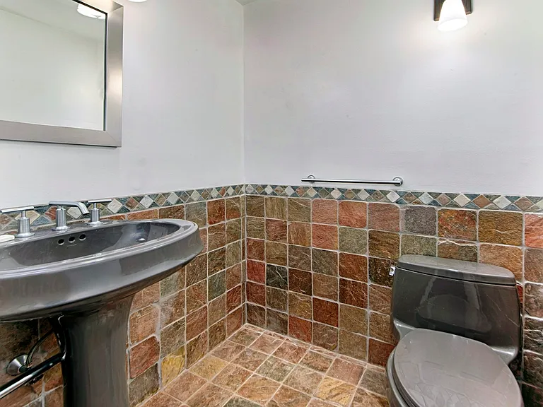50 Lexington Ave #16H — Photo 7