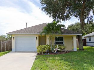 209 13th Ln SW, Vero Beach, FL 32962