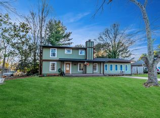 5910 Bluebonnet Rd, Charlotte, NC 28212