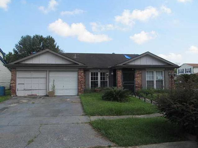 1st image of 4000 N Chipwood Dr