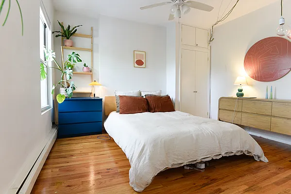 Rented by Brick&Mortar | media 6