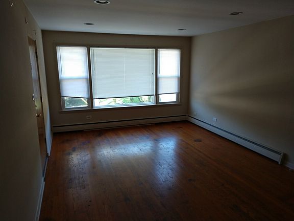 2nd image of 2259 119th St APT 2
