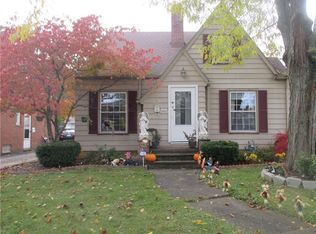 6214 Manchester Rd, Parma, OH 44129