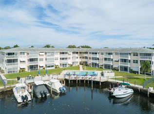 700 Pine Dr APT 110, Pompano Beach, FL 33060