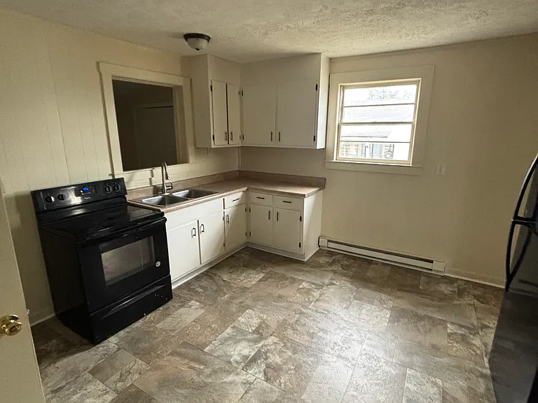 501 Davis St — Photo 11