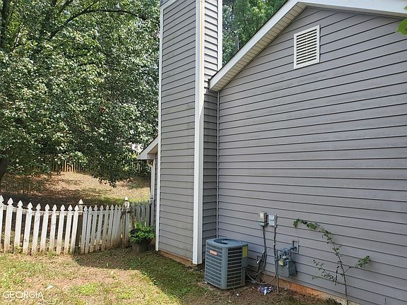 4th image of 3857 Conley Downs Ln