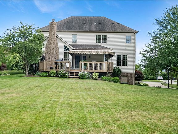 3rd image of 603 Adare Ct