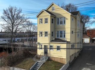 224 Whiting St APT 2, New Britain, CT 06051