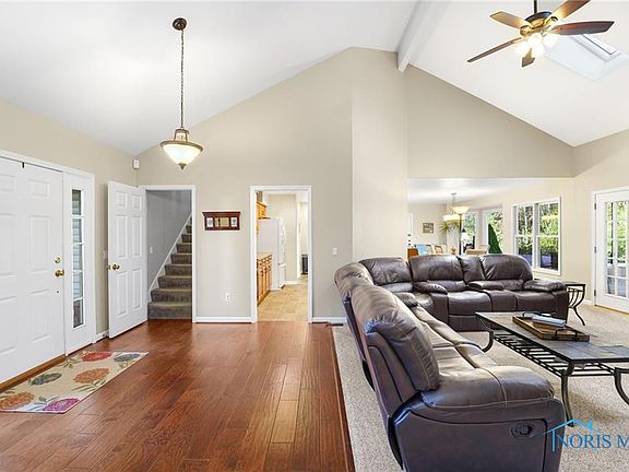 5th image of 1240 Grassy Ln