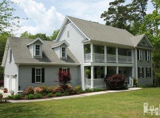 226 Ravenswood Rd, Hampstead, NC 28443