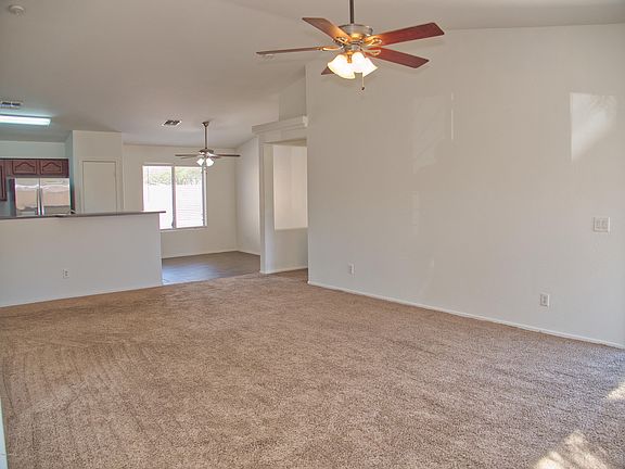 4th image of 5750 E Valley View Dr