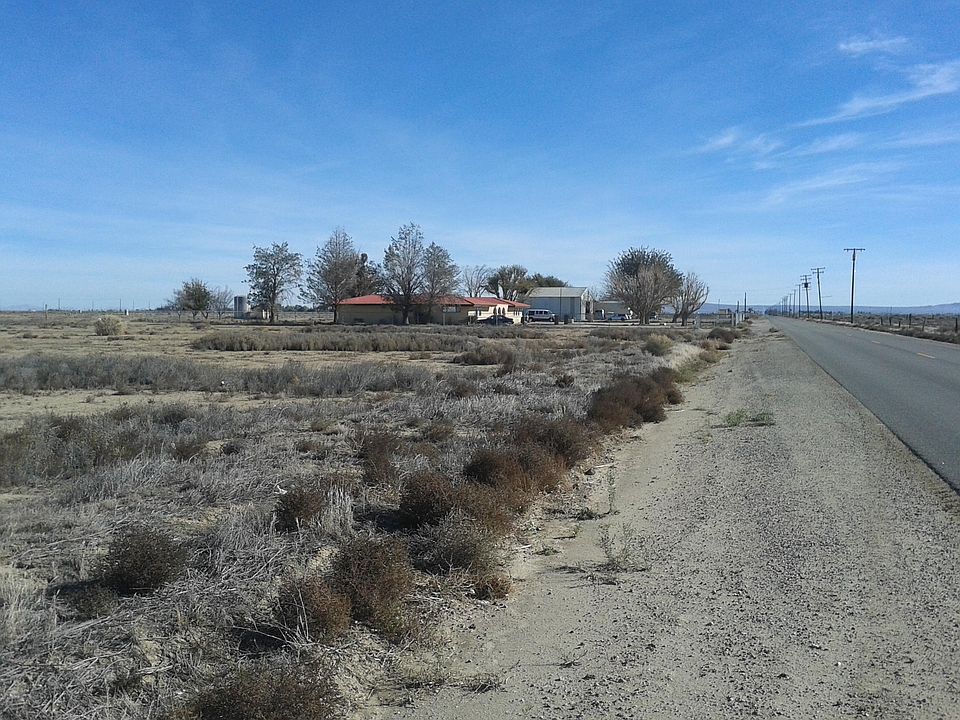 2nd image of Avenue G Vic 44 Ste