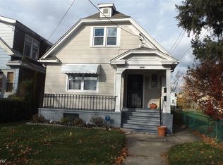 2018 Independence Ave, Niagara Falls, NY 14301