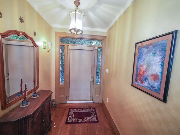 2501 Palisade Avenue image 6 of 25