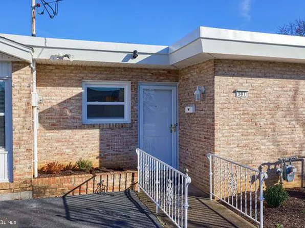 581 N 67th St, Harrisburg, PA 17111