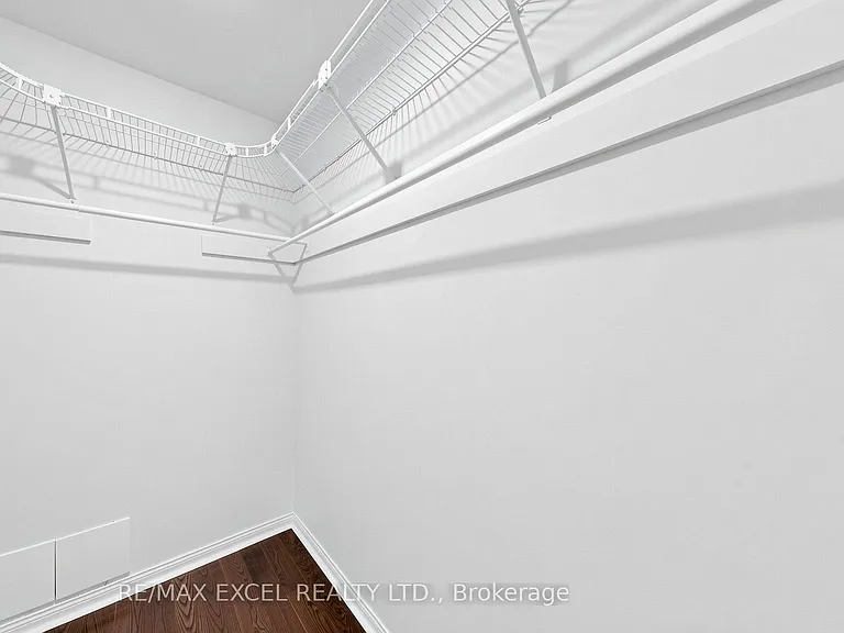 21 Mary Gapper Cres — Photo 35