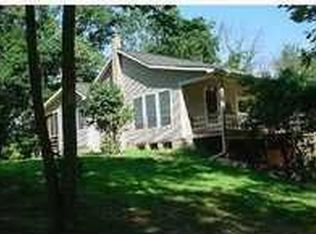 3620 Chapman Rd, Stockbridge, MI 49285