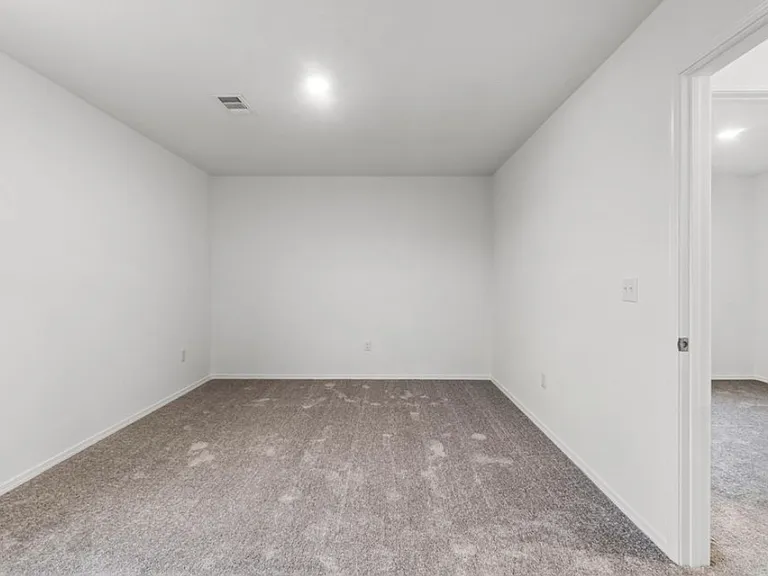 152 Meadow Dr — Photo 16