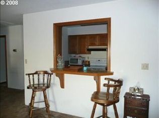 12978 Driver Valley Rd, Oakland, OR 97462