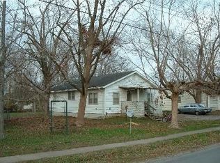 308 E Washington St, De Soto, IL 62924