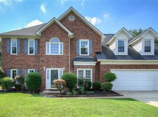 1701 Thornblade Ridge Dr, Matthews, NC 28105
