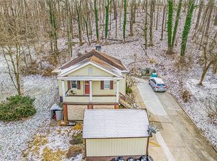 133 Spanish Villa Dr, Jeannette, PA 15644