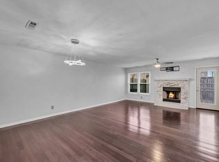 1300 Hafford Rd, Virginia Beach, VA 23464