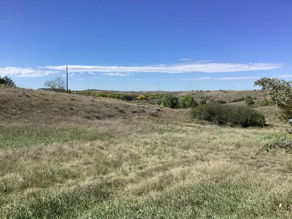 370 Lemoyne Rd, Lemoyne, NE 69146