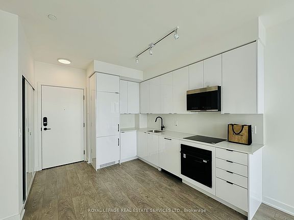 3rd image of 225 Malta Ave #2106