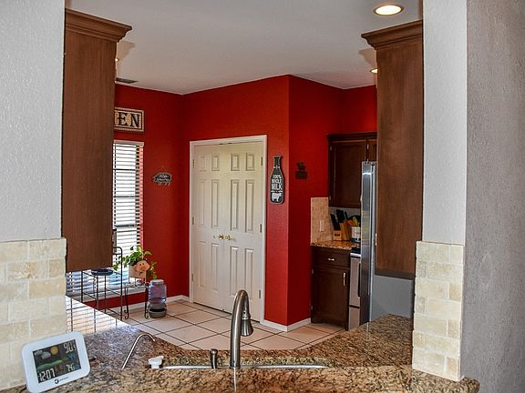 2nd image of 6309 Bowie St