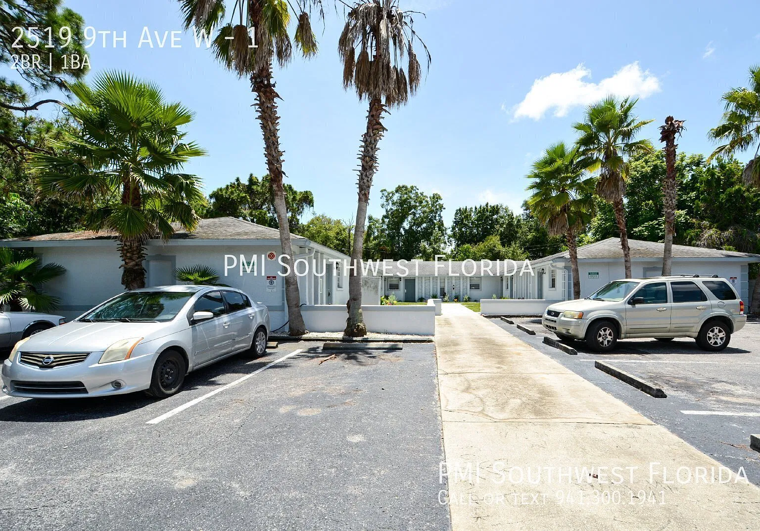 Charming 2 Bedroom Oasis in Bradenton | Cozy 700 Sq Ft Retreat on 9th Ave! — Photo 2
