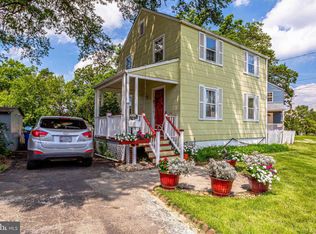 4222 70th Ave, Hyattsville, MD 20784