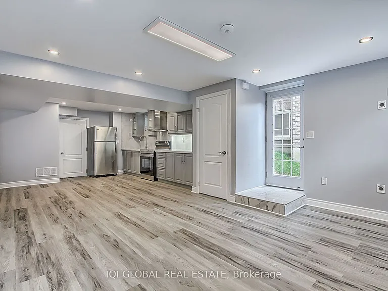 66 B Thomas Phillips Dr #BASEMENT — Photo 3
