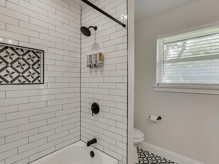 3921 Amy Ave — Photo 19