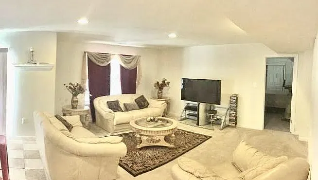 80 Sanctuary Ln — Photo 19