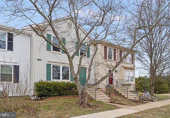 3rd image of 6687 Comanche Ct