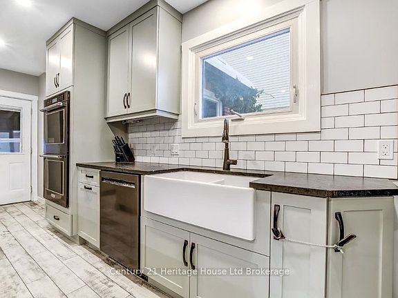4th image of 87 Bay St