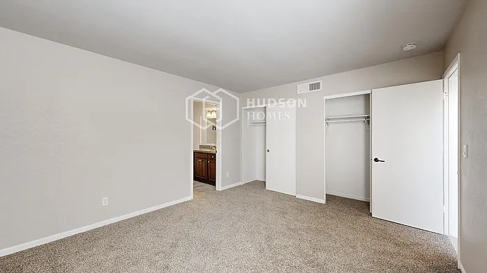 5135 W Mission Ln — Photo 13