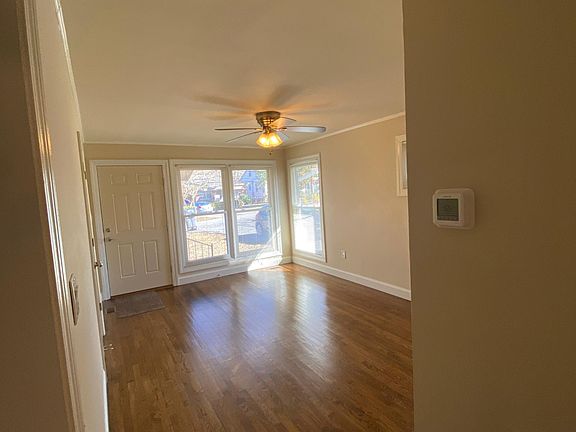 3rd image of 109 Dykeson Ave