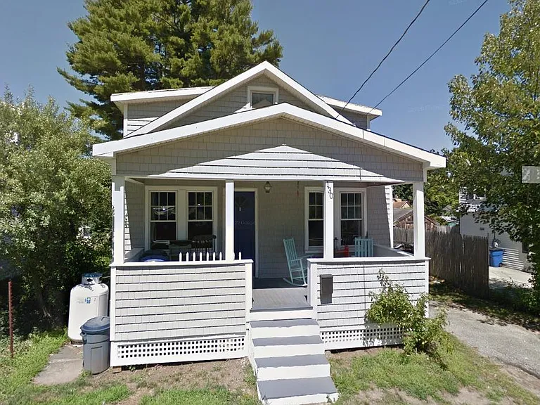 130 Union Ave — Photo 1