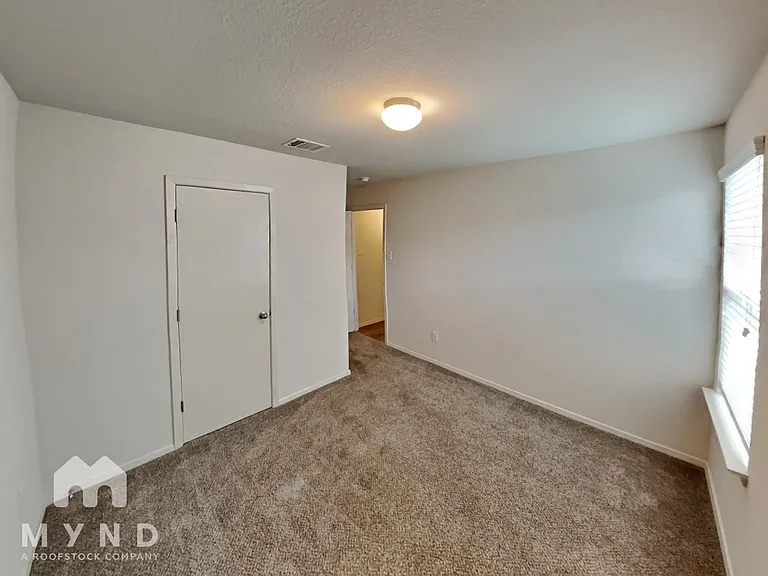 9535 Apple Ridge Ln — Photo 18