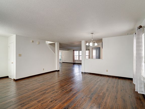 3rd image of 10778 Zimmerman Ln