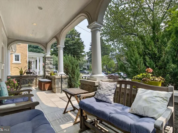 5316 42nd St NW, Washington, DC 20015